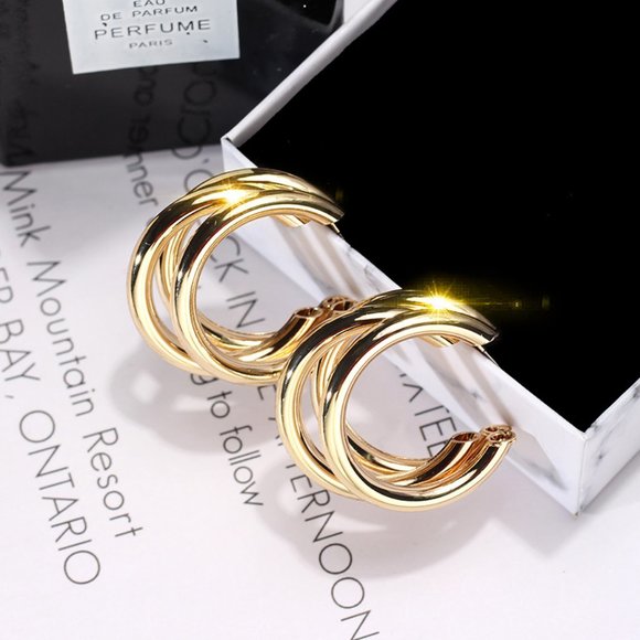 Chic Gold Triple Hoop Earrings - Picture 4 of 6